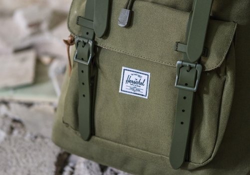 Post_coleccion_holiday_herschel_backseries_3