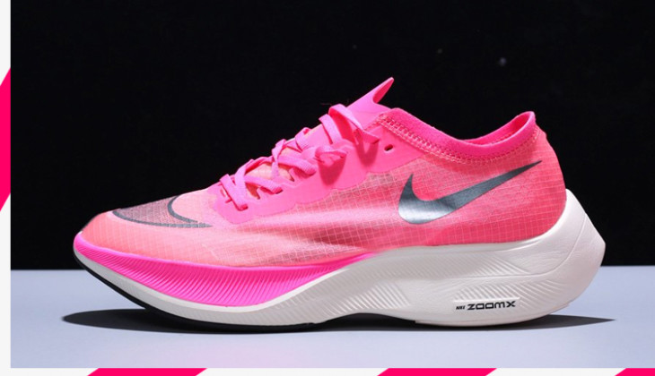 Bisagra retirada Noveno El rosa viste la nuevas zapatillas Nike Running! - Backseries